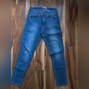 Paige Hoxton Ultra Skinny Jeans
